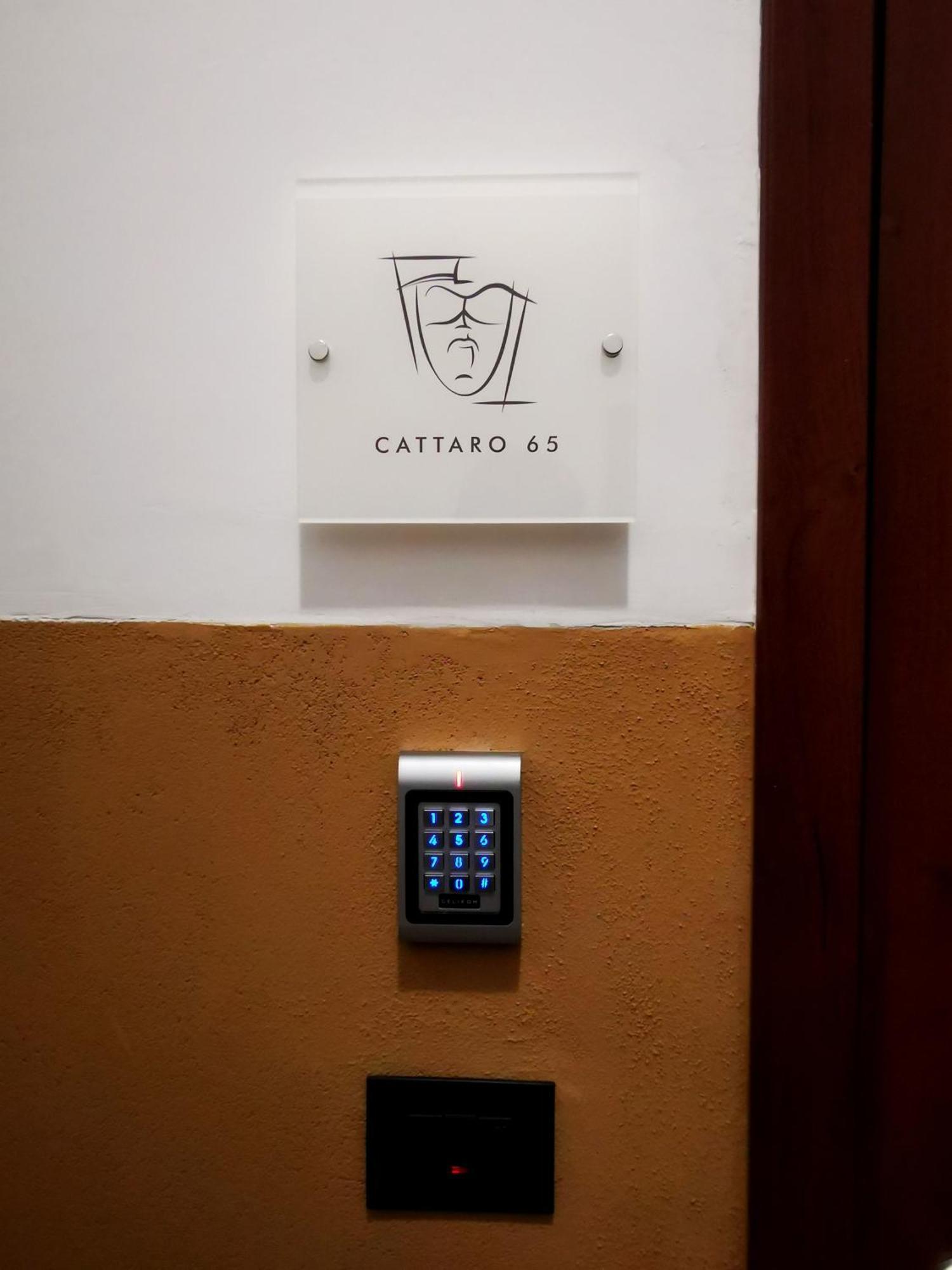 Cattaro 65 - Flexible Check-In Apartments Bari Exterior photo